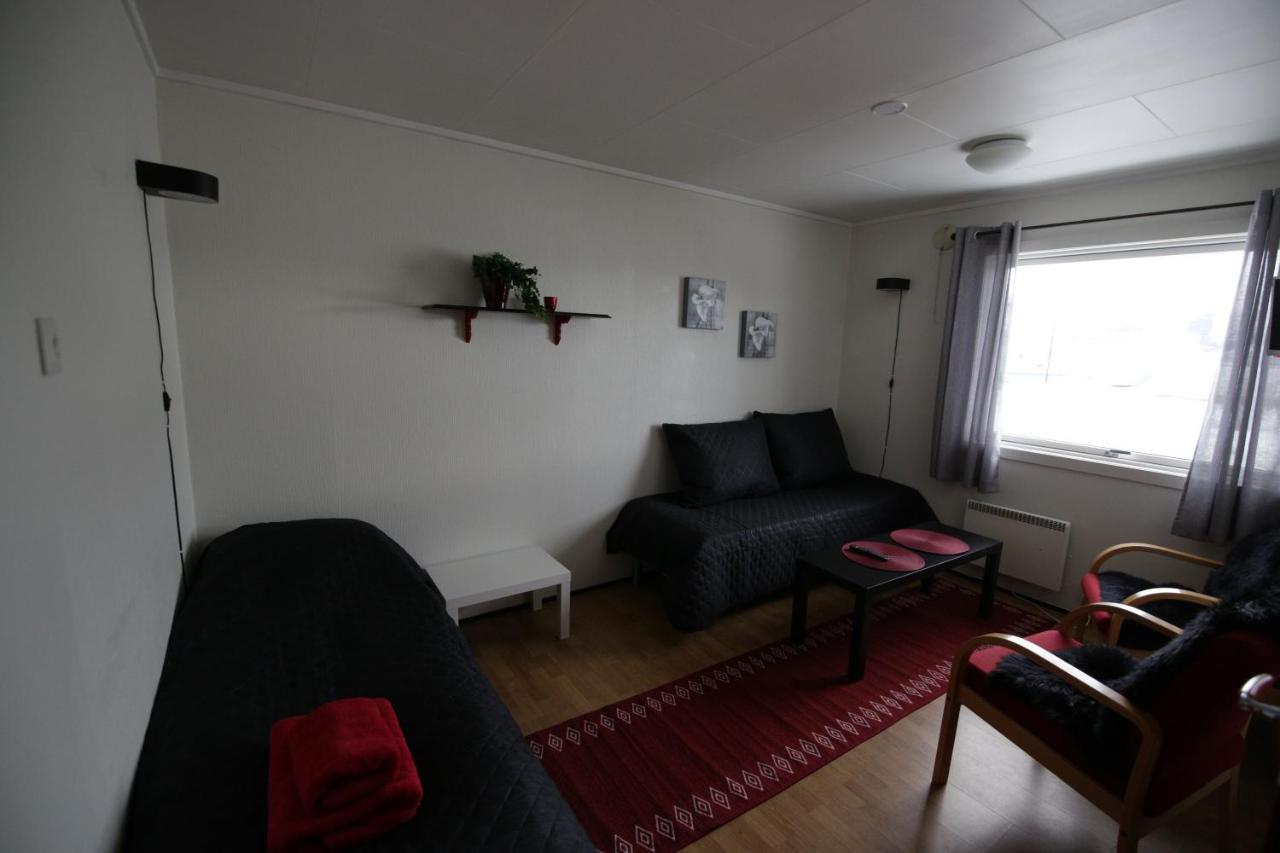 Lyngenfjord, Froyas Hus * Olderdalen